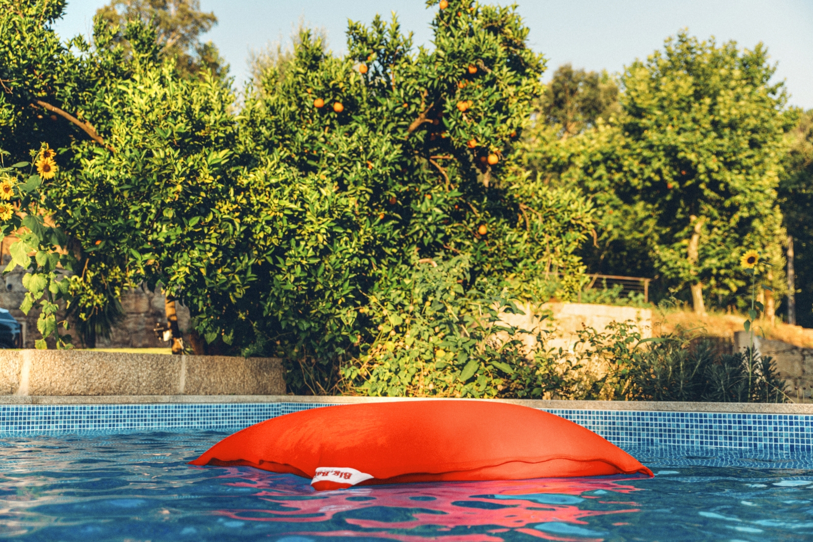 SITTING POINT Swimming Bag Junior / Schwimmender Sitzsack 340L