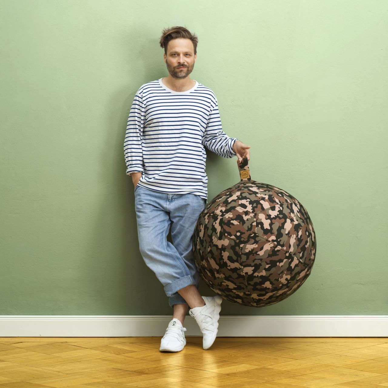 Sitzball / Gymnastikball CAMOFLAGE mit Softshell Digitaldruck-Bezug