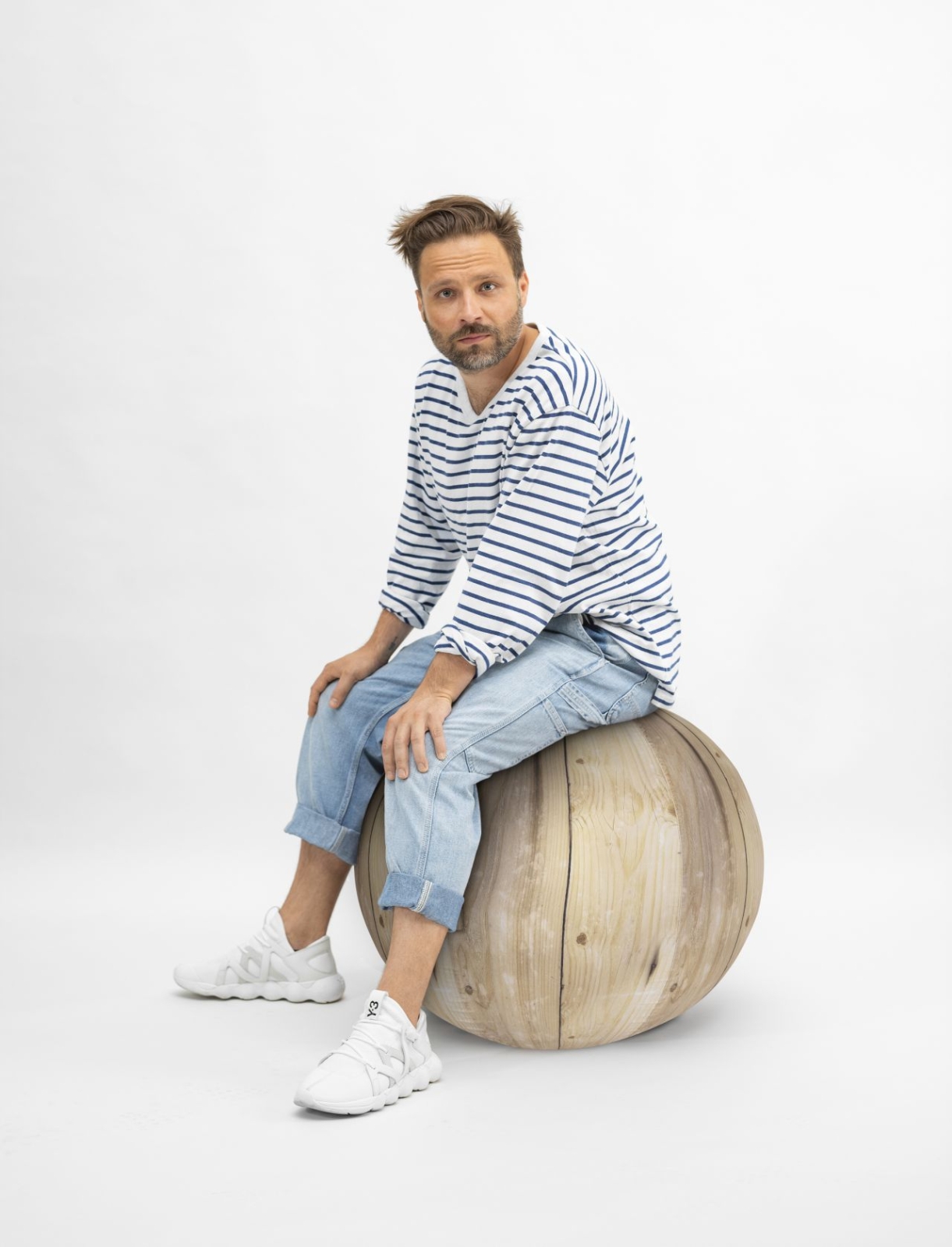 Sitzball / Gymnastikball OAK mit Soft-Feeling Digitaldruck-Bezug in Holzoptik